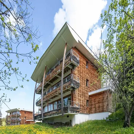 Appartement In By The Mountains *